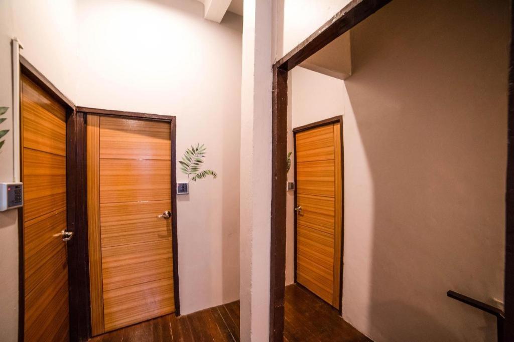 Oyo 480 Lemon Siam Hostel بانكوك المظهر الخارجي الصورة